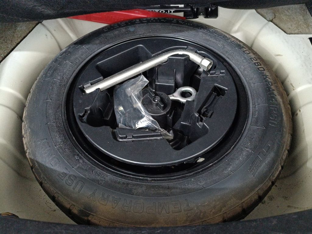 LANCIA Ypsilon 1.3 MJT 16V 95 CV 5 porte S&S Gold - 13