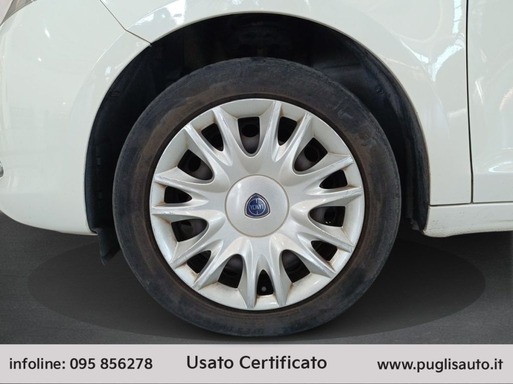 LANCIA Ypsilon 1.3 MJT 16V 95 CV 5 porte S&S Gold - 14