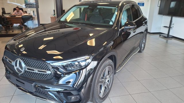 MERCEDES-BENZ GLC 220 Nero metallizzato