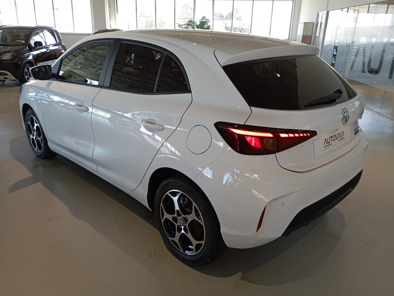 MG MG3 1.5 Hybrid+ Luxury - 6