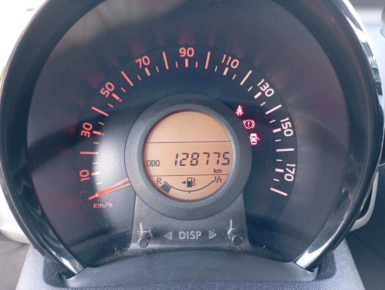 PEUGEOT 108 PureTech 82 5 porte Active - 10