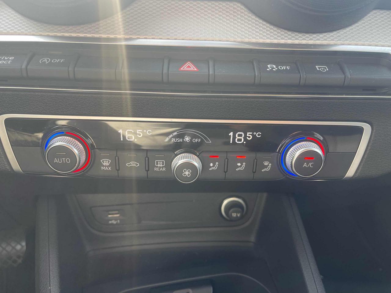 AUDI Q2 35 TFSI Admired Advanced STronic 1.5 150 cv - 31