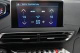 PEUGEOT 3008 10 thumb