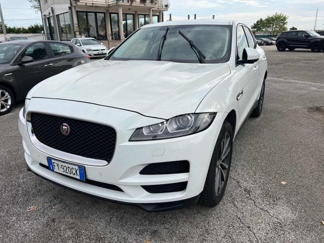 JAGUAR F-Pace Bianco pastello