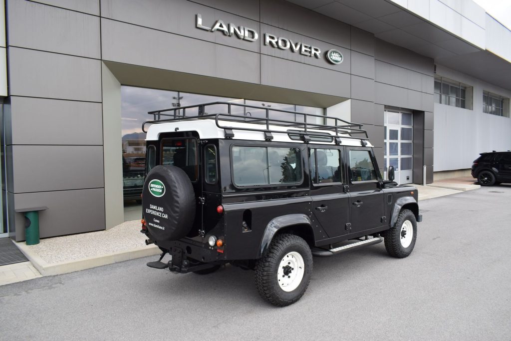 LAND ROVER Defender Defender 110 2.2 TD4 Station Wagon E N1 - 27
