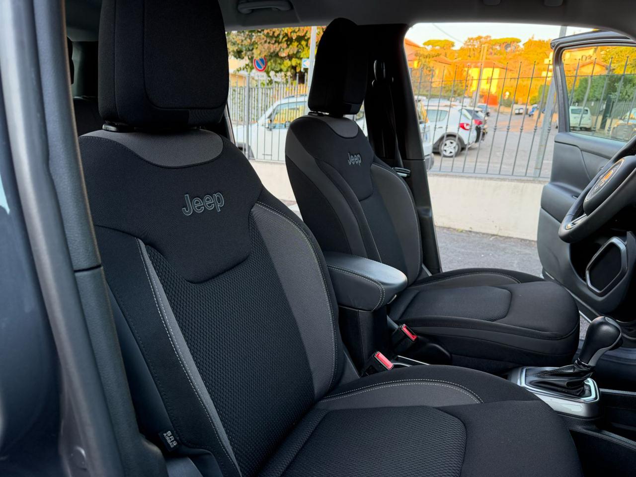 JEEP Renegade 1.5 TURBO T4 MHEV LIMITED NAVI+R.CAM+CARPLA+MY23 - 14