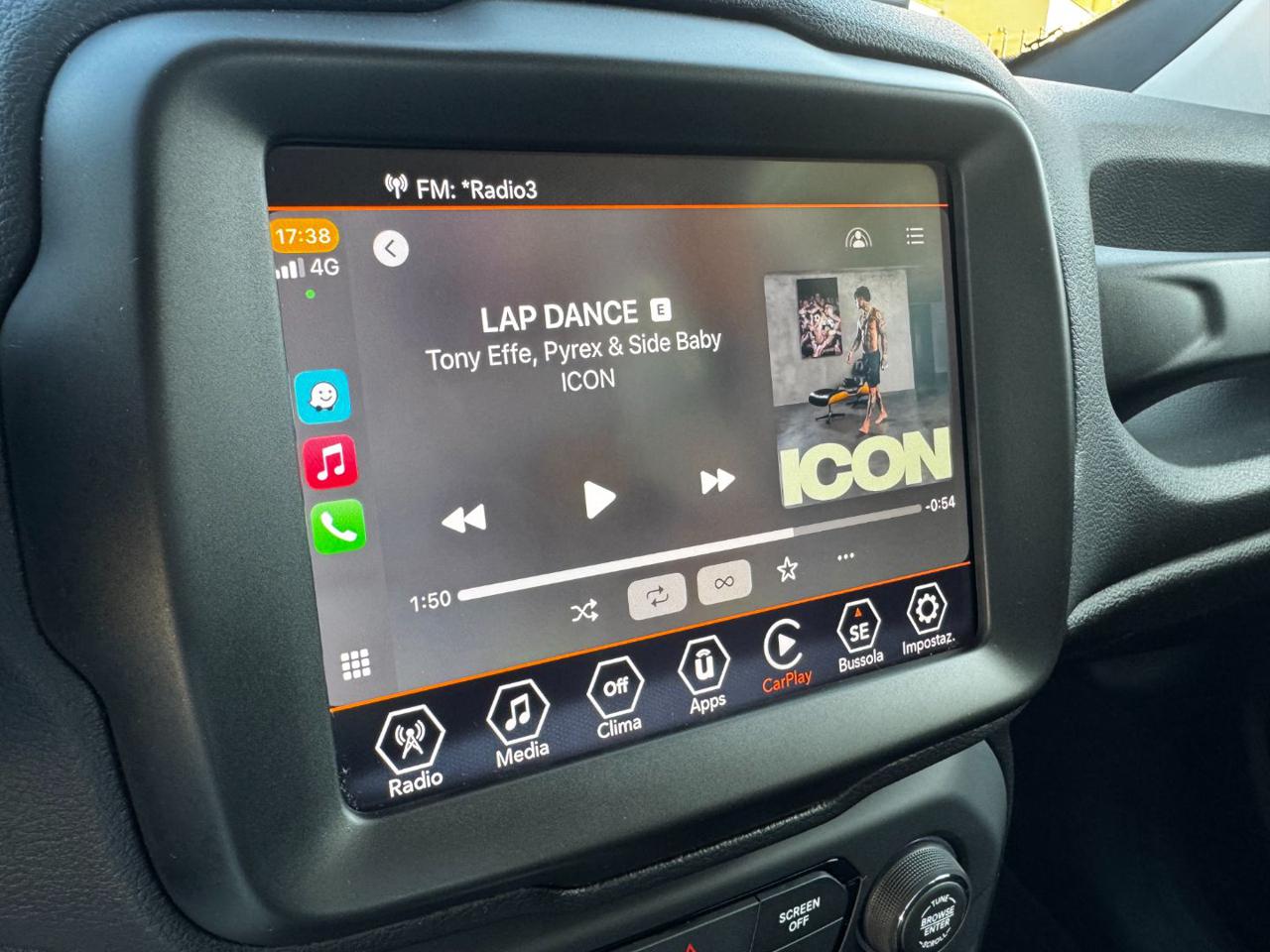 JEEP Renegade 1.5 TURBO T4 MHEV LIMITED NAVI+R.CAM+CARPLA+MY23 - 18