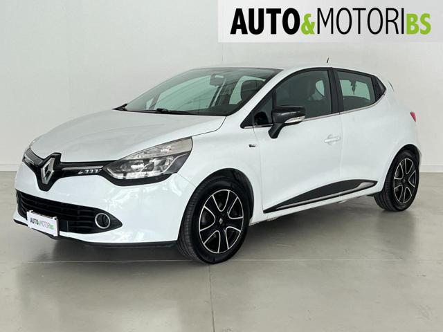 RENAULT Clio Bianco pastello