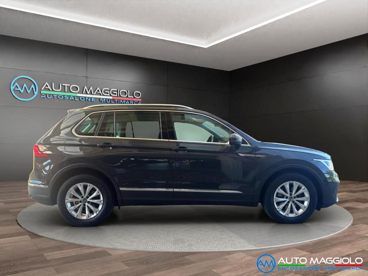 VOLKSWAGEN Tiguan 2.0 TDI 150 CV SCR DSG Life PREZZO REALE - 4
