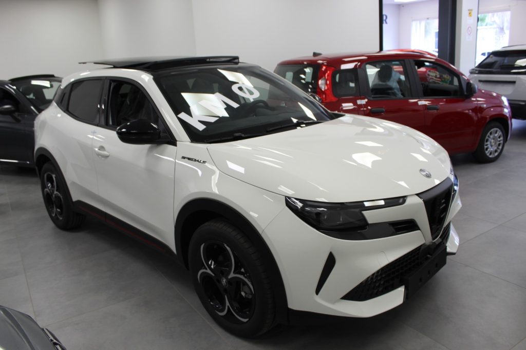 ALFA ROMEO Junior 1.2 145 CV Hybrid eDCT6 Speciale-KM0 TETTO APRIBLE