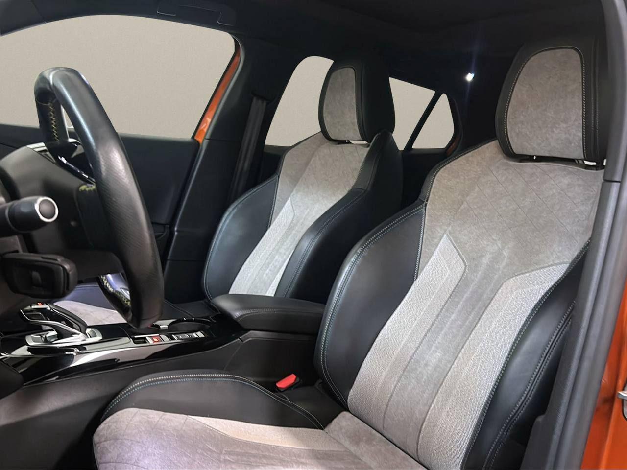 PEUGEOT 2008 motore elettrico 136 CV GT Pack TETTO APRIBILE - 9