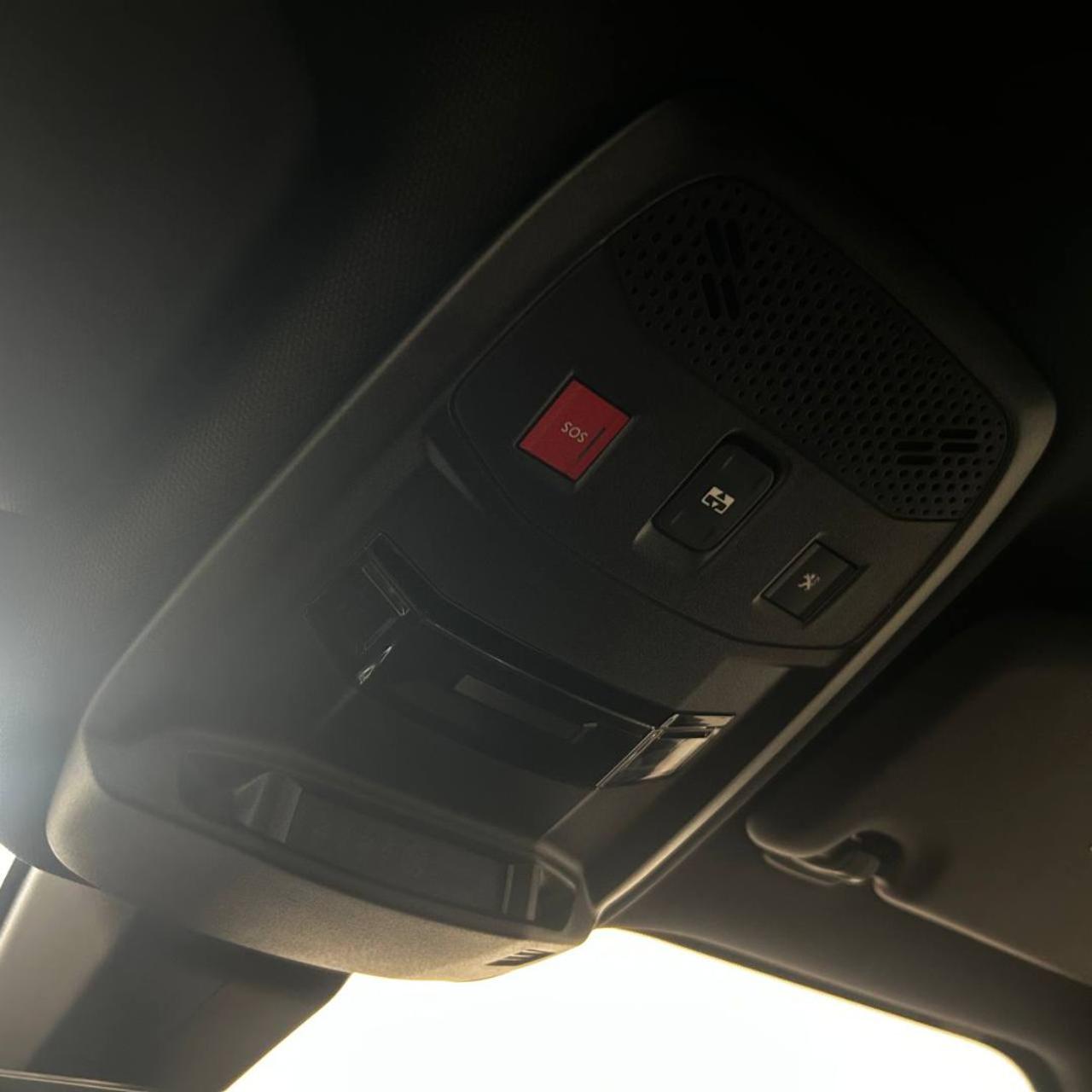 PEUGEOT 2008 motore elettrico 136 CV GT Pack TETTO APRIBILE - 28