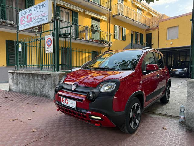 FIAT Panda Cross Rosso pastello