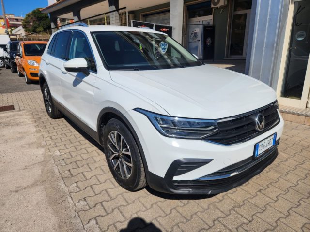VOLKSWAGEN Tiguan Bianco pastello