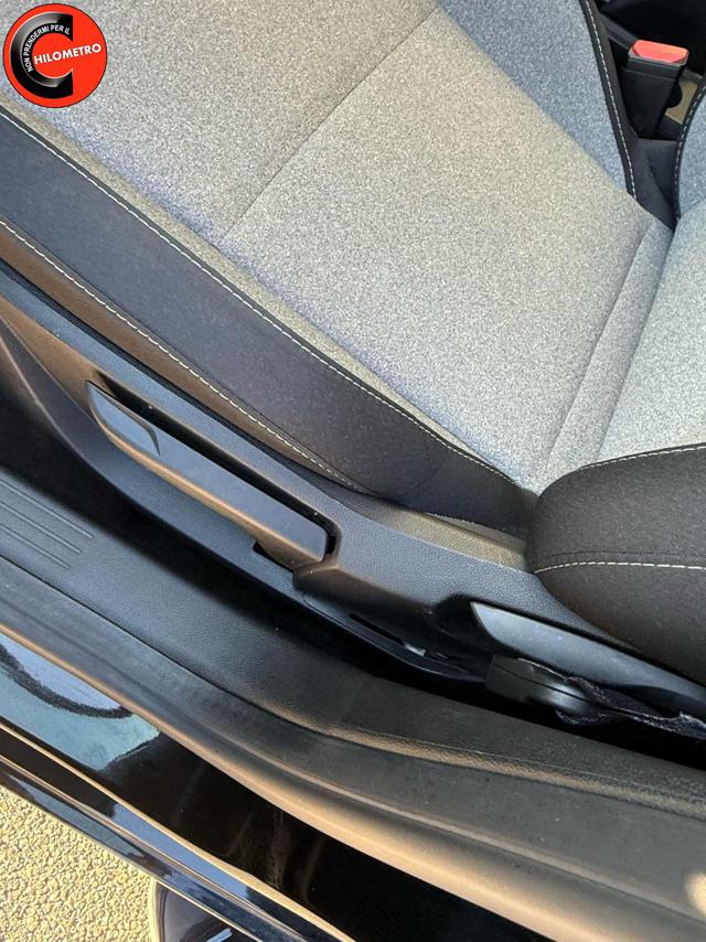 MITSUBISHI Colt Nero metallizzato