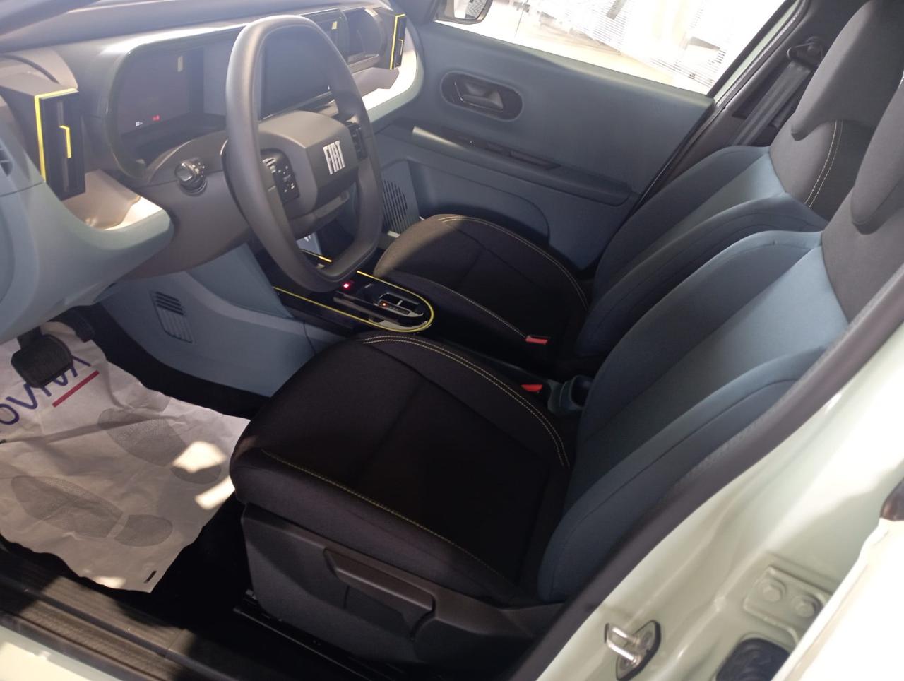 FIAT Grande Panda 1.2 Hybrid 110 CV S&S Icon - 9