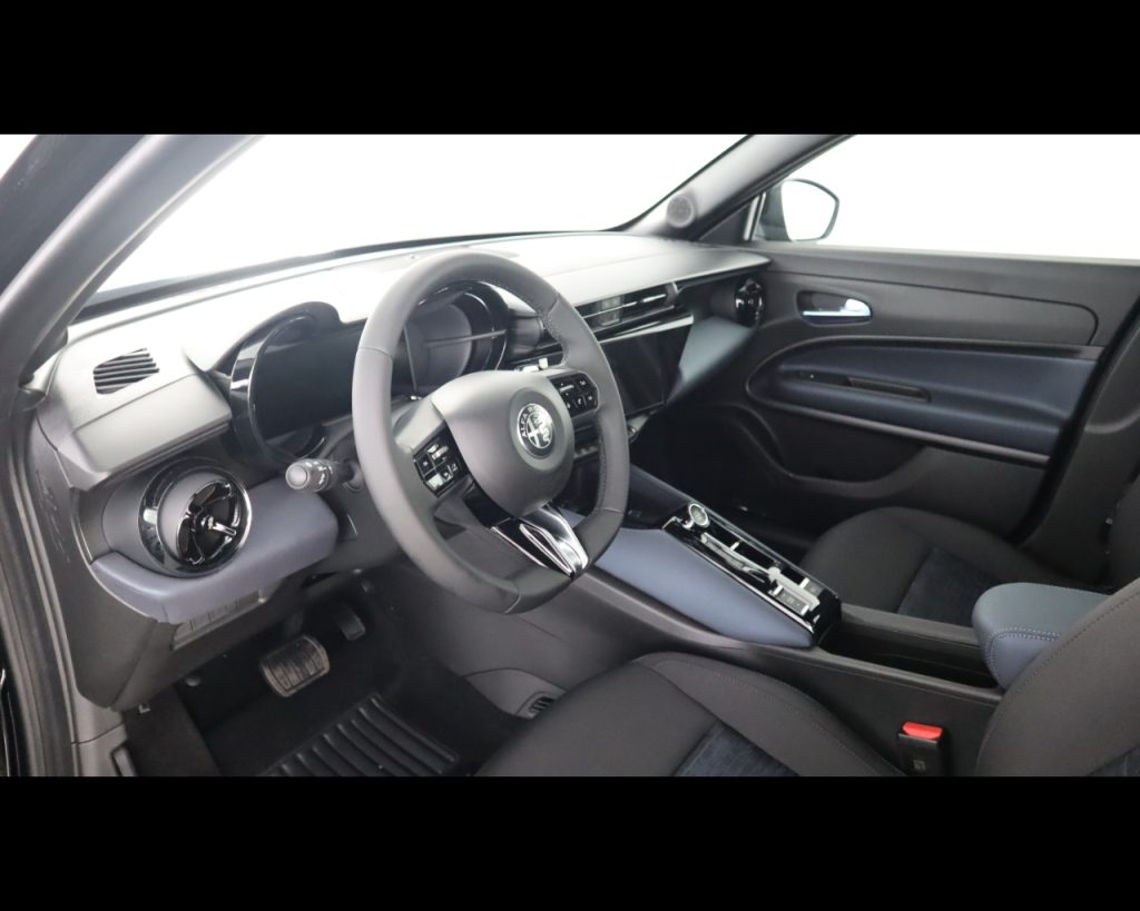 ALFA ROMEO Junior Ibrida Ibrida 1.2 136cvHybrid Edct6 - 13