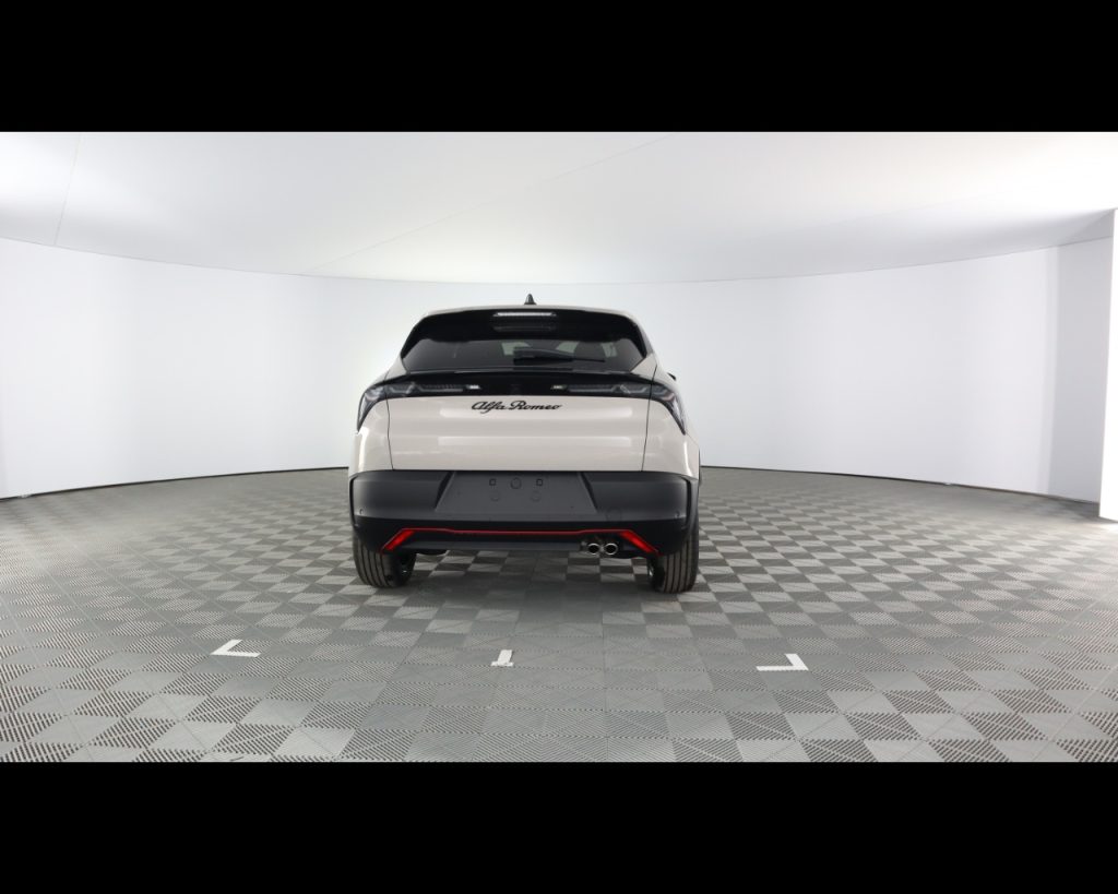 ALFA ROMEO Junior Ibrida Ibrida 1.2 136cvHybrid Edct6 - 9