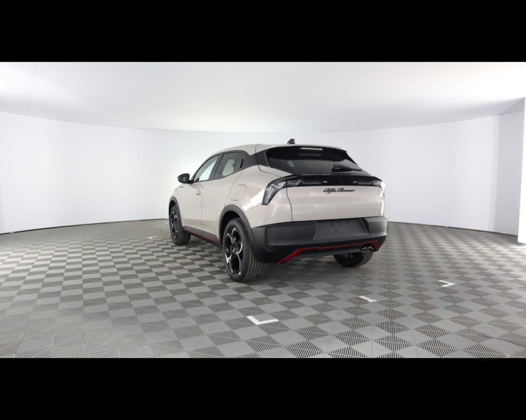 ALFA ROMEO Junior Ibrida Ibrida 1.2 136cvHybrid Edct6 - 10