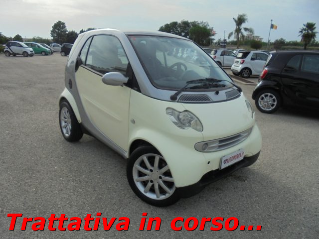 SMART ForTwo Beige pastello