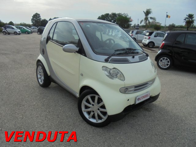 SMART ForTwo Beige pastello