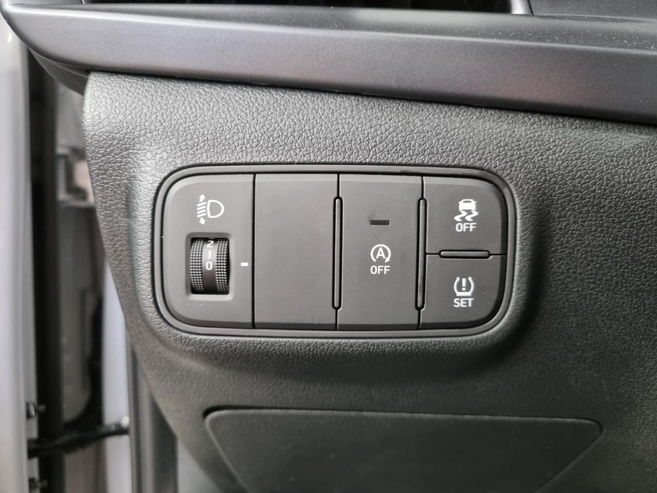 HYUNDAI i20 1.2 MPI MT Connectline - 30