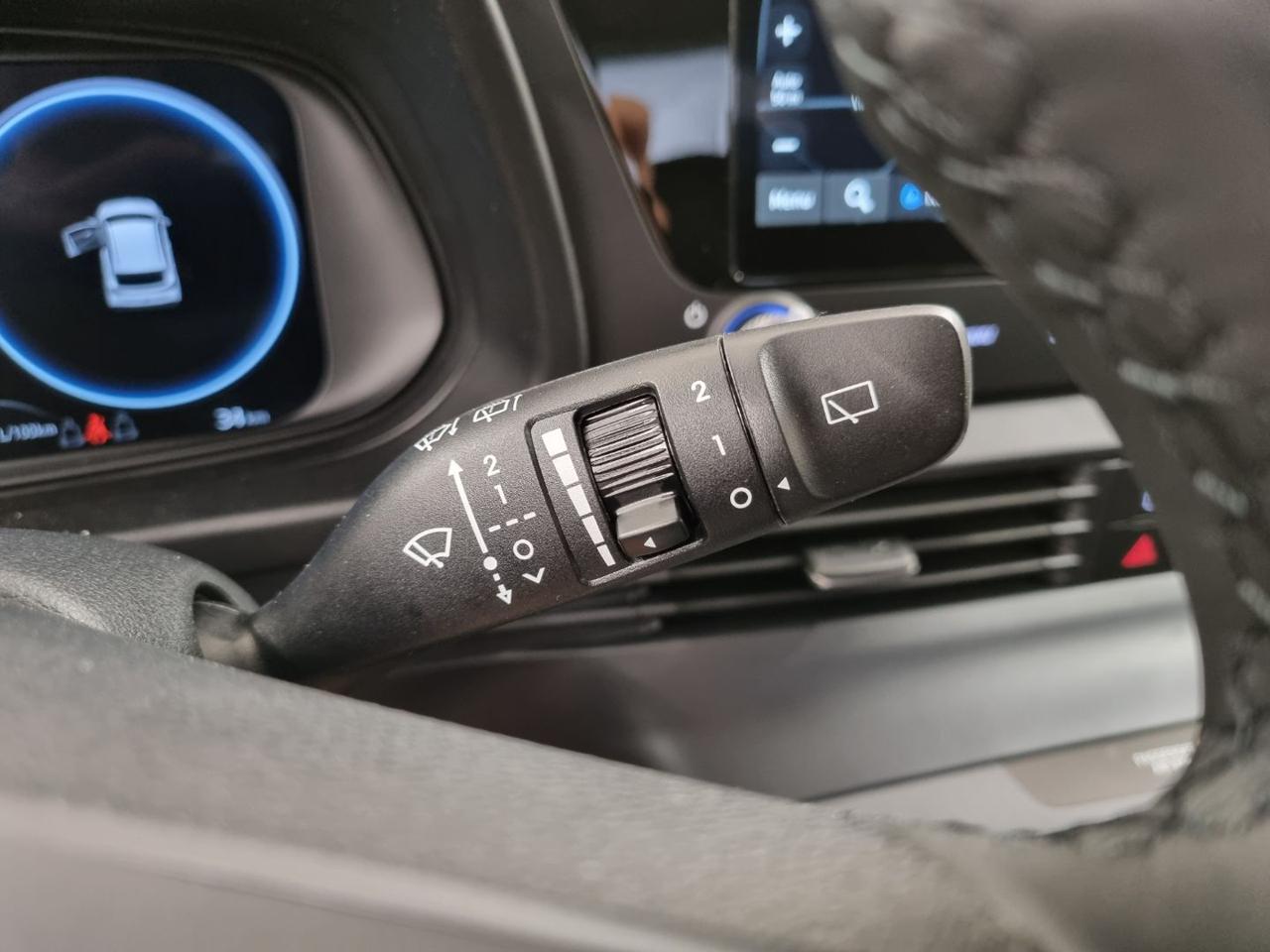 HYUNDAI i20 1.2 MPI MT Connectline - 36