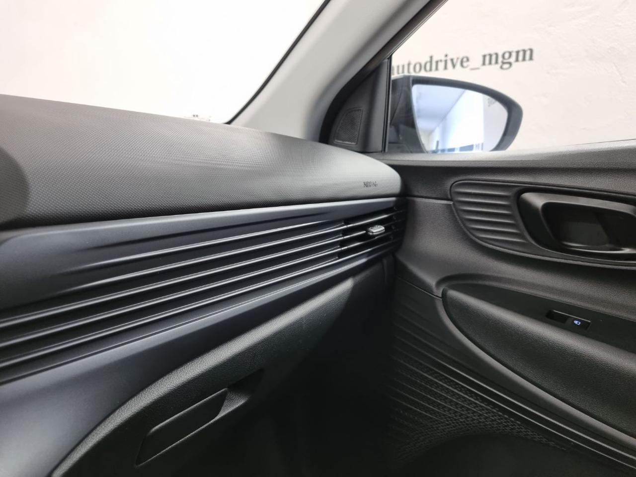 HYUNDAI i20 1.2 MPI MT Connectline - 39