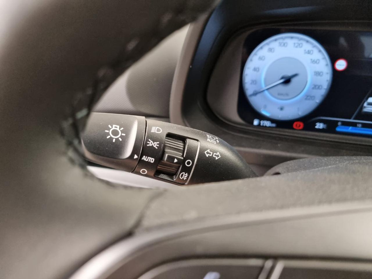 HYUNDAI i20 1.2 MPI MT Connectline - 37