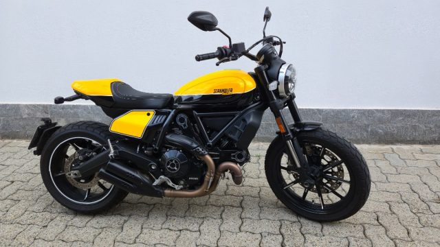 DUCATI Scrambler 800 Giallo pastello