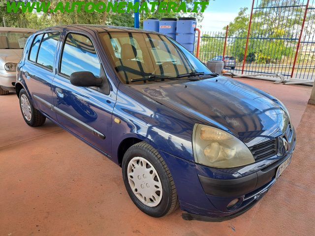 RENAULT Clio Blu pastello