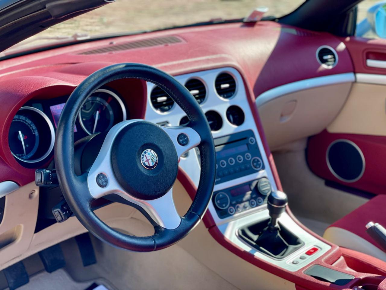 ALFA ROMEO Spider 2.2 JTS Exclusive - 26