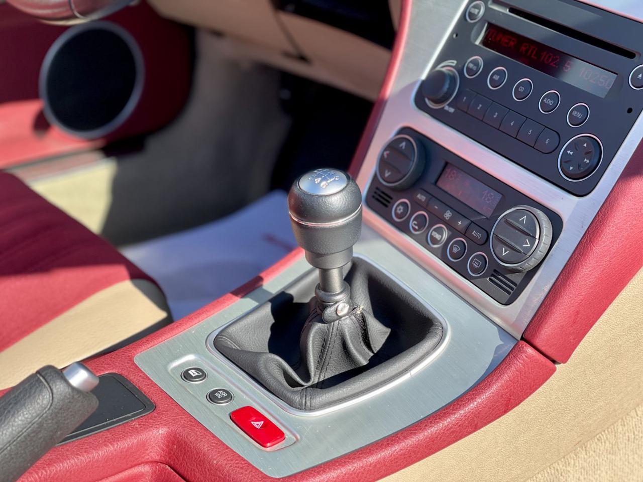 ALFA ROMEO Spider 2.2 JTS Exclusive - 23