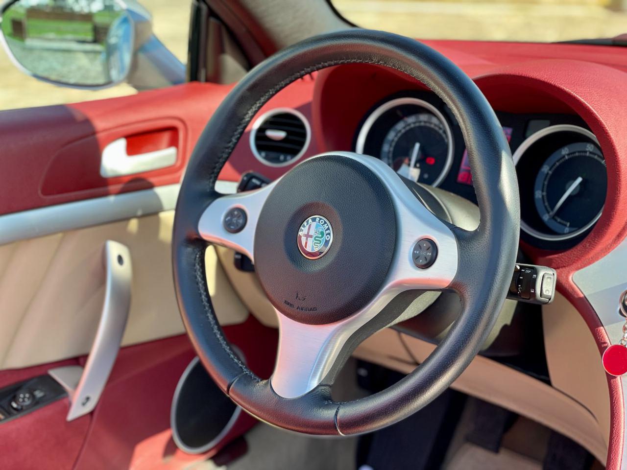 ALFA ROMEO Spider 2.2 JTS Exclusive - 21