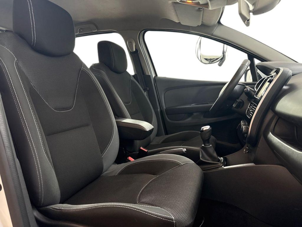 RENAULT Clio dCi 8V 90CV Start&Stop 5 porte Energy Zen - 10