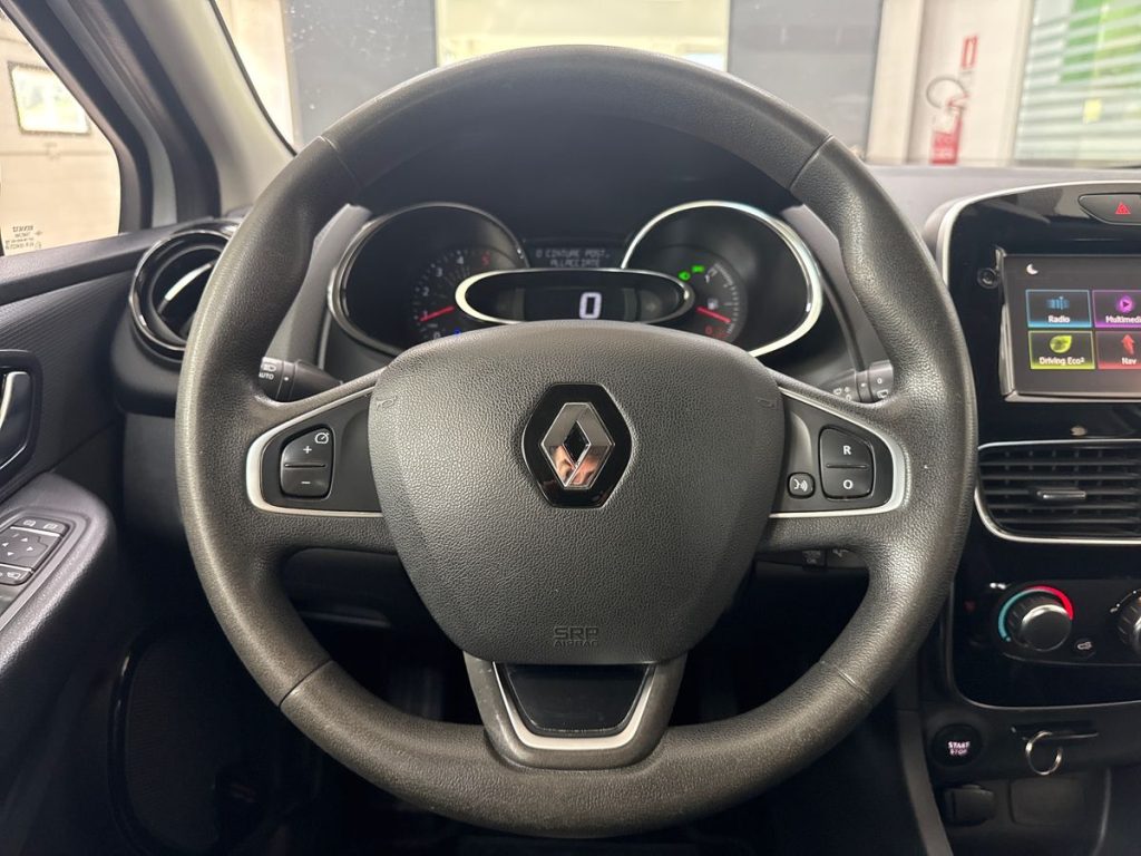 RENAULT Clio dCi 8V 90CV Start&Stop 5 porte Energy Zen - 18