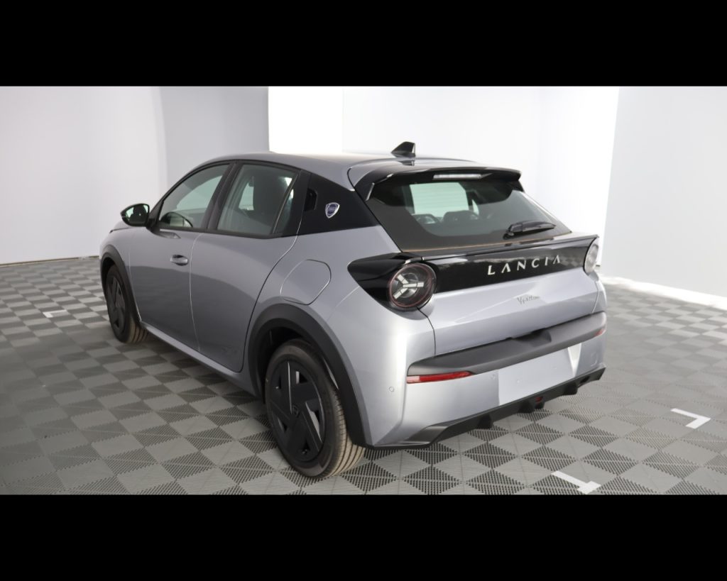 LANCIA Ypsilon Nuova  MHEV serie 1-Nuova  1.2 110cv Ibrida - 6