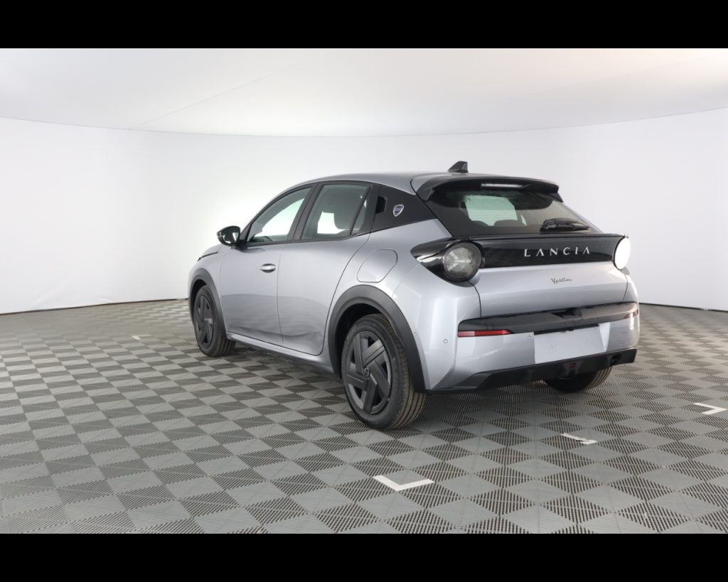 LANCIA Ypsilon Nuova  MHEV serie 1-Nuova  1.2 110cv Ibrida - 10