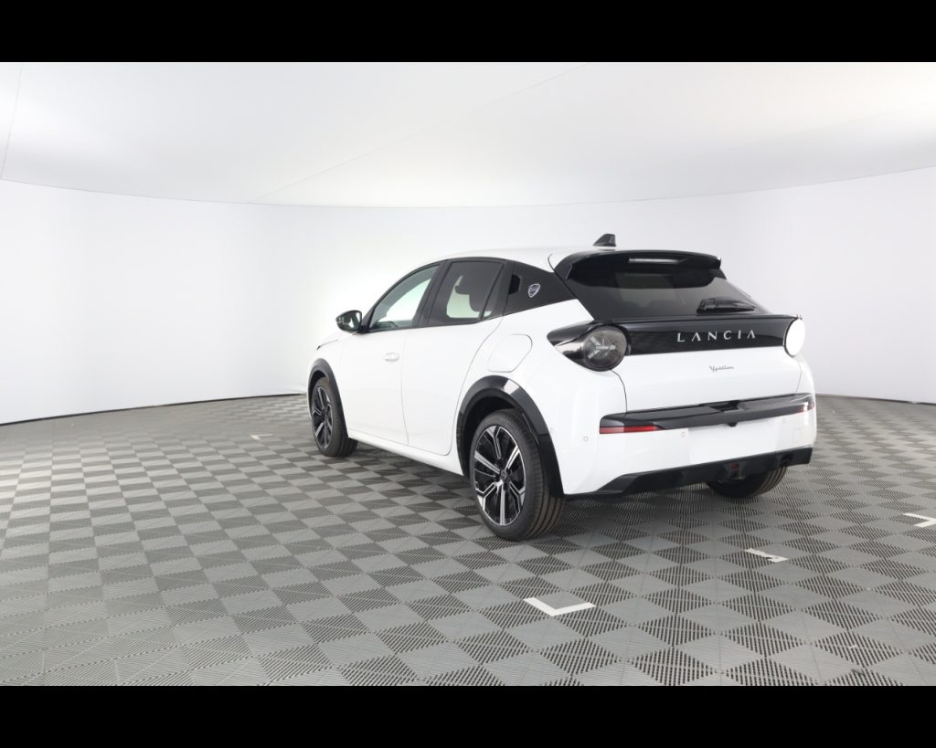 LANCIA Ypsilon Nuova  Ibrida Lx 1.2 100cv Ibrida - 10