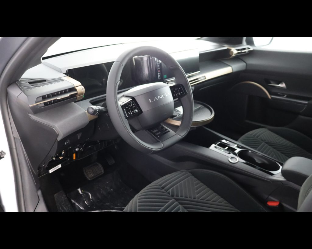 LANCIA Ypsilon Nuova  MHEV serie 1 Nuova  LX 1.2 110cv Ibrida - 7