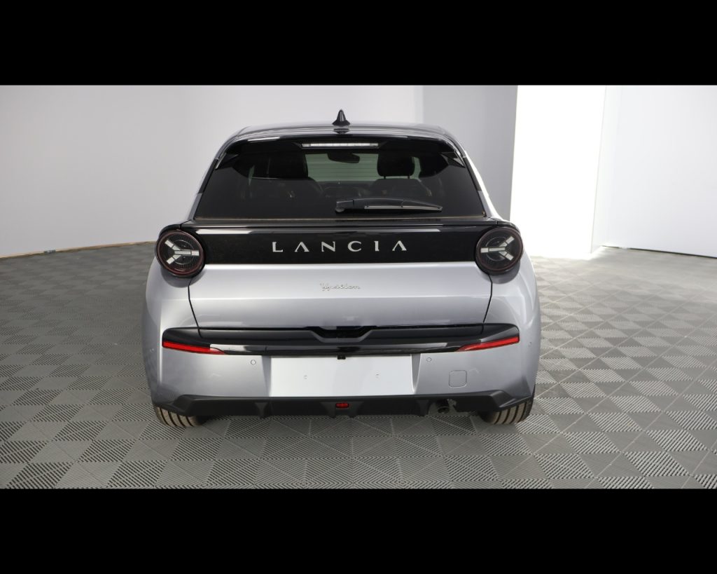 LANCIA Ypsilon Nuova  MHEV serie 1 Nuova  LX 1.2 110cv Ibrida - 5