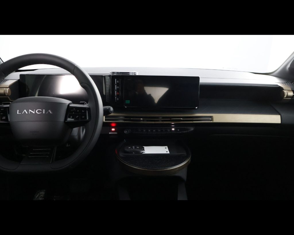 LANCIA Ypsilon Nuova  MHEV serie 1 Nuova  LX 1.2 110cv Ibrida - 8