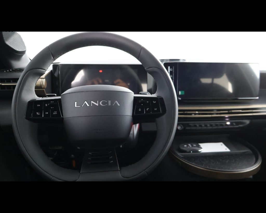 LANCIA Ypsilon Nuova  MHEV serie 1 Nuova  LX 1.2 110cv Ibrida - 9