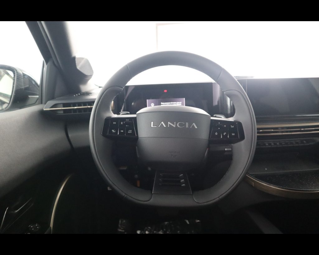 LANCIA Ypsilon Nuova  MHEV serie 1 Nuova  LX 1.2 110cv Ibrida - 14