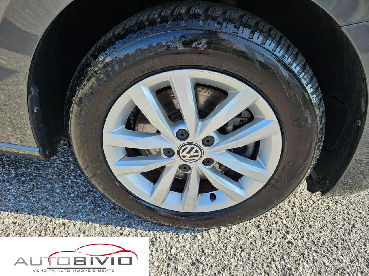 VOLKSWAGEN Touran 1.6 TDI 115 CV SCR DSG Comfortline BlueMotion Tech - 19