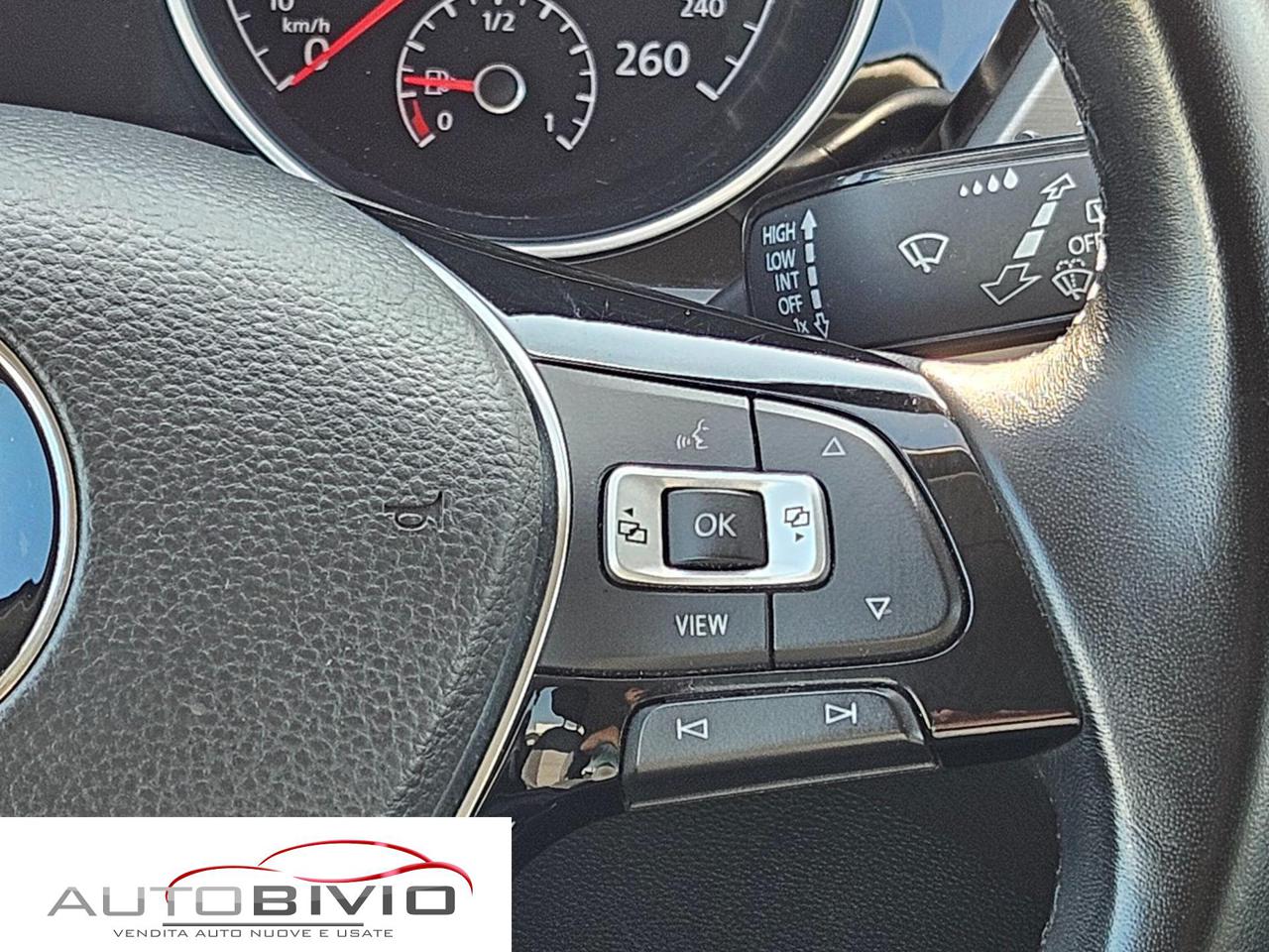 VOLKSWAGEN Touran 1.6 TDI 115 CV SCR DSG Comfortline BlueMotion Tech - 26