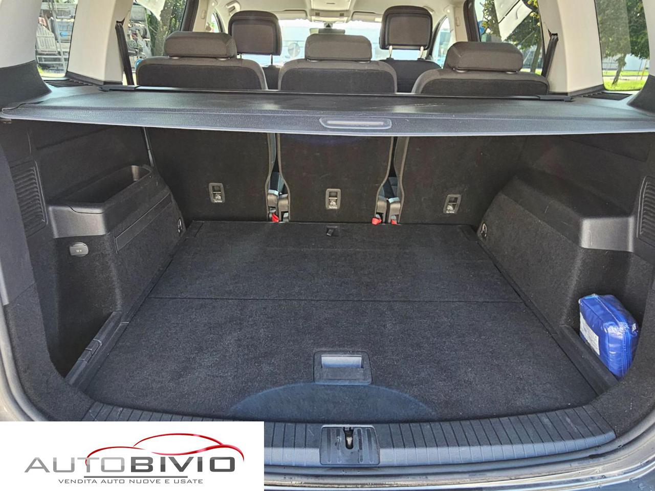 VOLKSWAGEN Touran 1.6 TDI 115 CV SCR DSG Comfortline BlueMotion Tech - 21