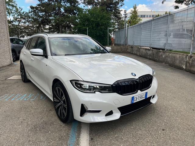 BMW 320 Bianco pastello