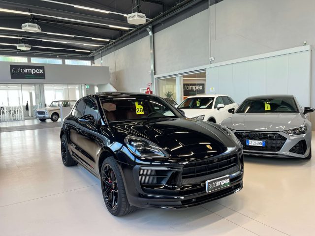 PORSCHE Macan Nero pastello