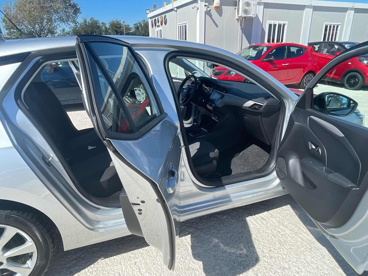 OPEL Corsa 1.2 Edition - 18